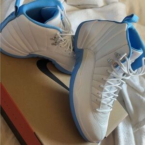 Jordan Men's Shoes White and Blue